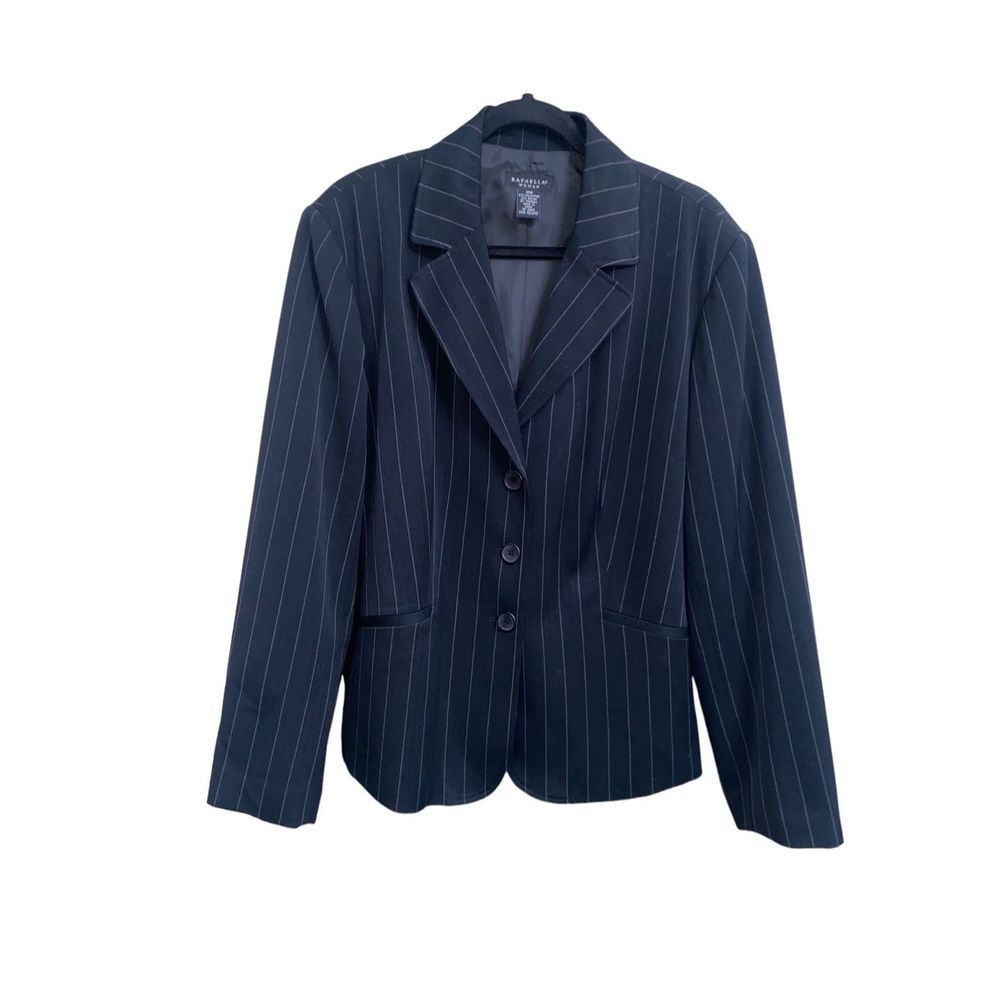 Excellent Used Rafealla Woman Blazer 18W